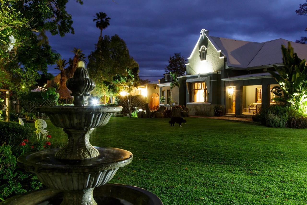La Pension Guest House Oudtshoorn Exterior photo