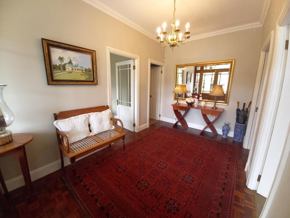 La Pension Guest House Oudtshoorn Exterior photo