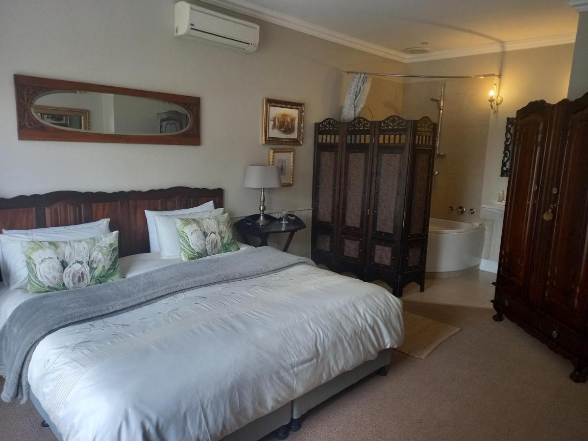 La Pension Guest House Oudtshoorn Exterior photo